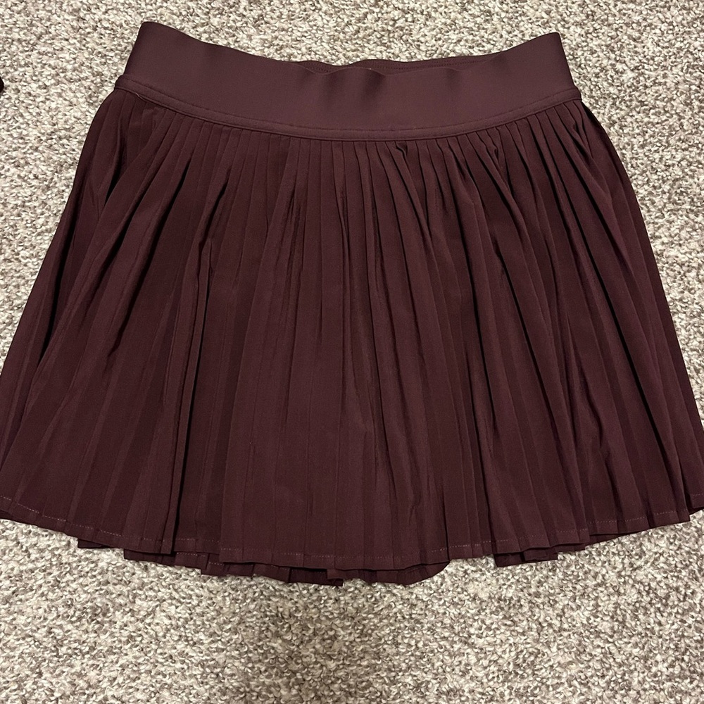 Lululemon Varsity HR tennis skirt